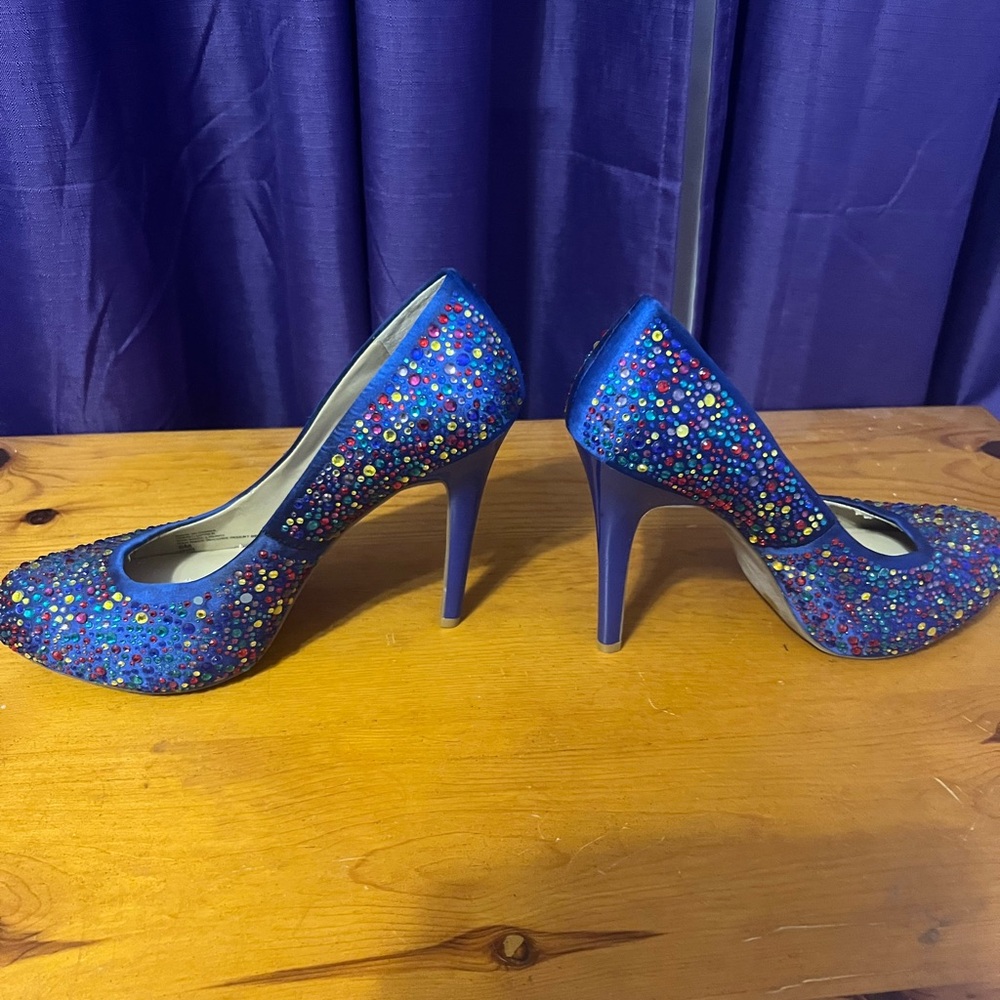 Elegant Blue Stiletto Heels with Colorful Accents